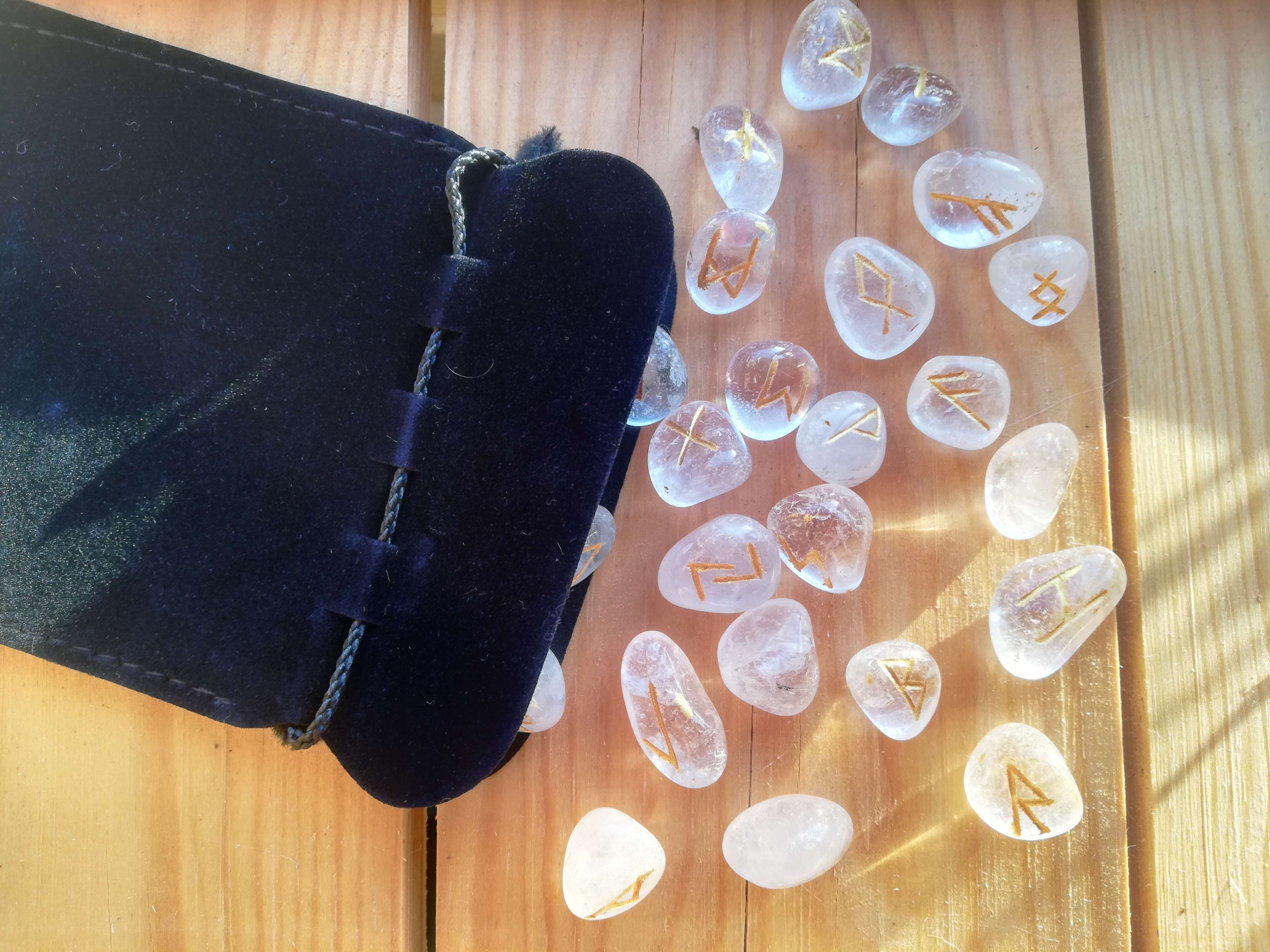 kit runas quartzo transparente